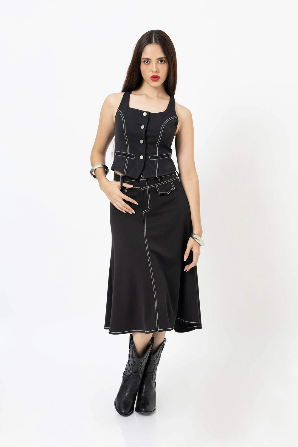 Falda - 740930 - NEG - Reina Diaz