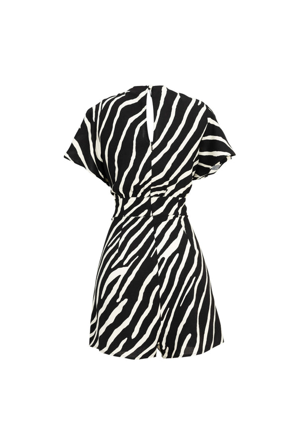 Mono - 560474 - BLA - Reina Diaz