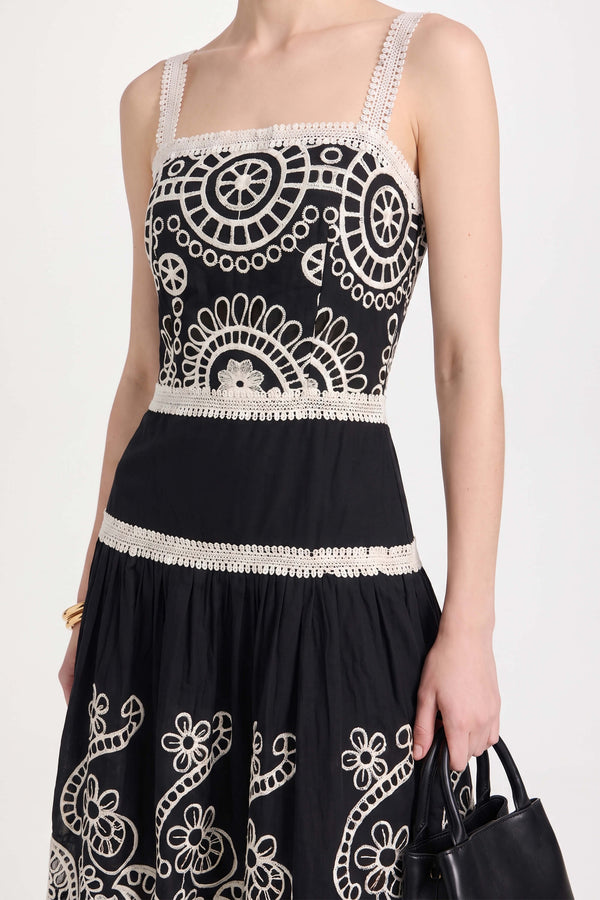 Viviana Embroidered-Cutout Cami Midi Vestido 526200NEG