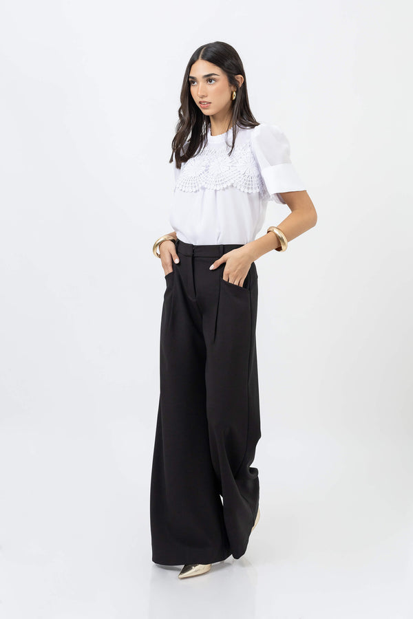 Victoria Guipure-Detail Smocked-Neck Blusa 554218