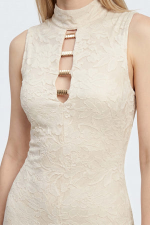 Amalia Cutout High-Neck Maxi Vestido 723081