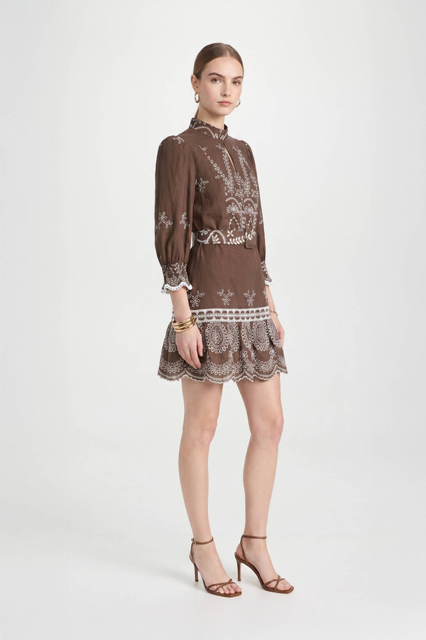 Viviana Mock-Neck Eyelet Vestido Corto 723123