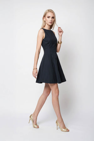 Toscana Sleeveless Crew-Neck Vestido Corto 723175