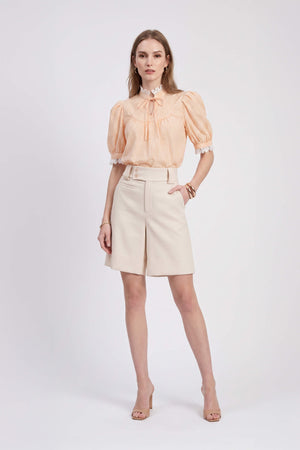 Antonia Asymmetric-Closure High-Waist Bermudas 731137 MAN