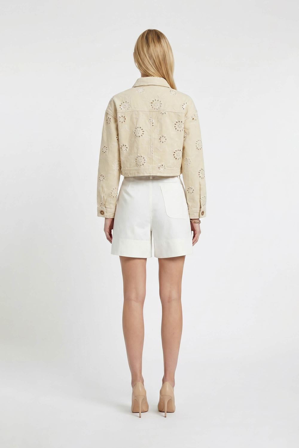 Chaqueta- 800071 BEIGE- (Solo Chaqueta)