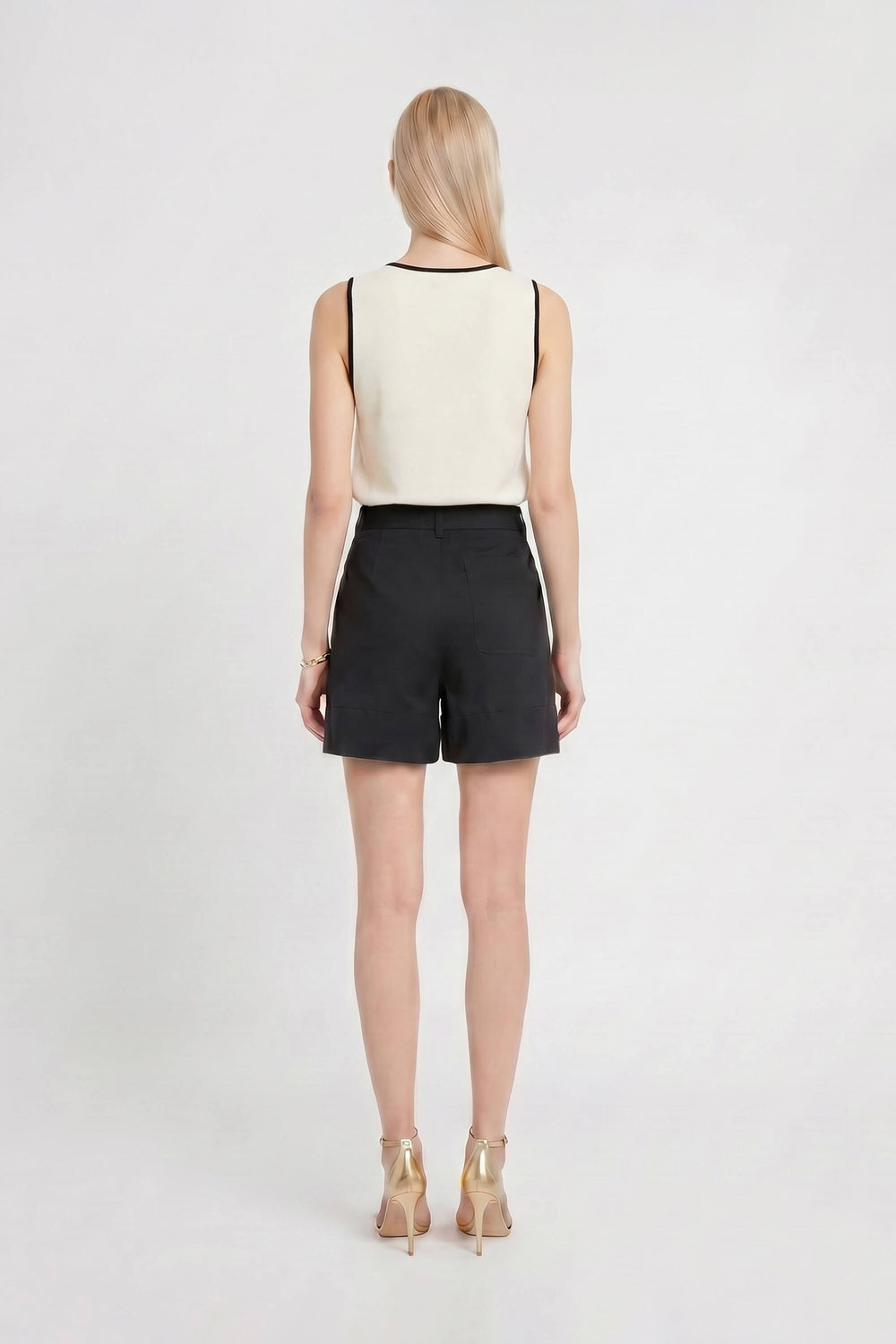 Ximena Printed Belted Short 731156 NEG