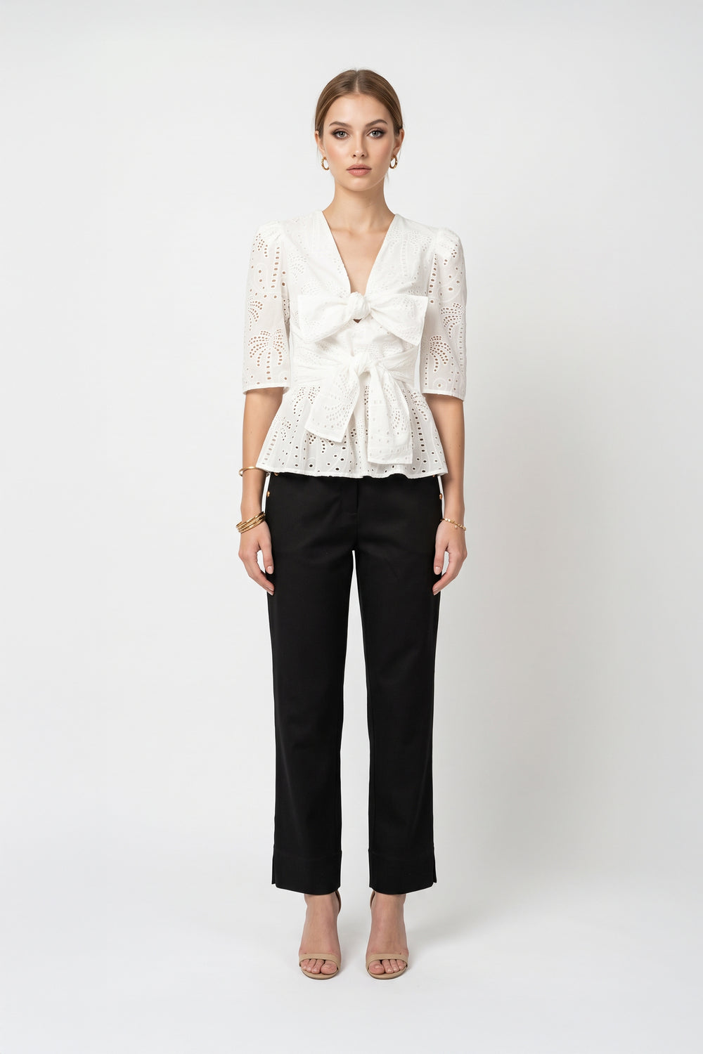 Mia Gold-Button Cropped Straight Pantalón  731177 NEG