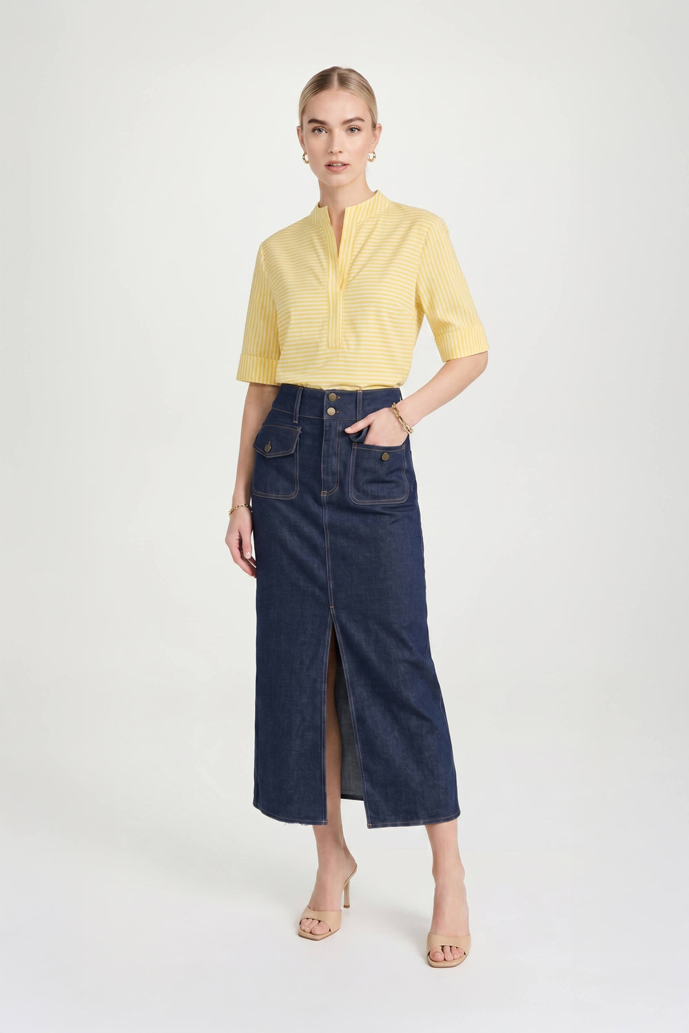 Alexa Mandarin-Collar Short-Sleeve Blusa