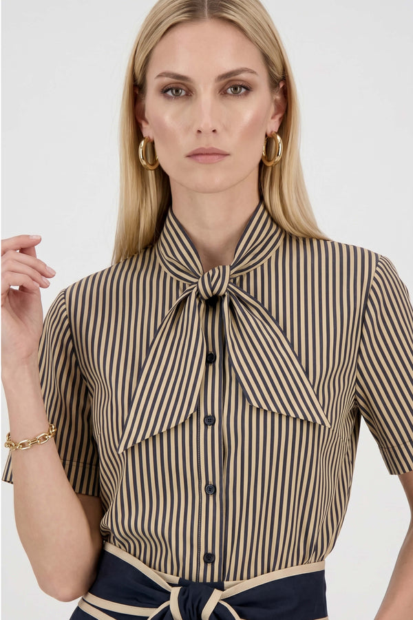 Nora Tie-Neck Short-Sleeve Blusa