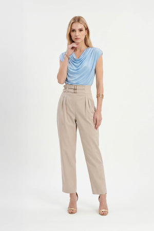 Martina Cowl-Neck Sleeveless Blusa 752993