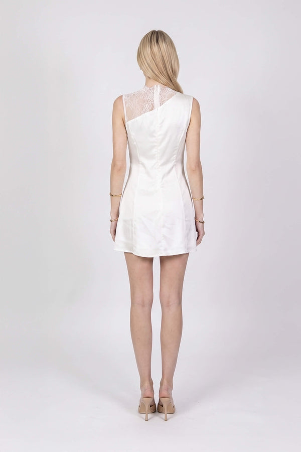 *Sofía Lace Panel Asymmetric Mini Vestido 820149 HUE