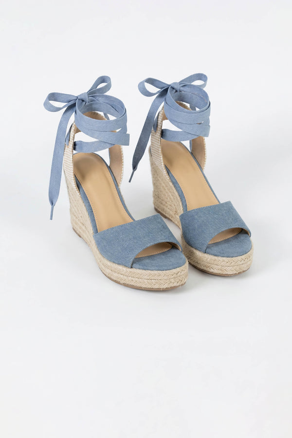 Inés Lace-Up Wedge Sandalias