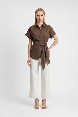 Begonia Knot - Detail Asymmetric Short - Sleeve Shirt - Reina Diaz