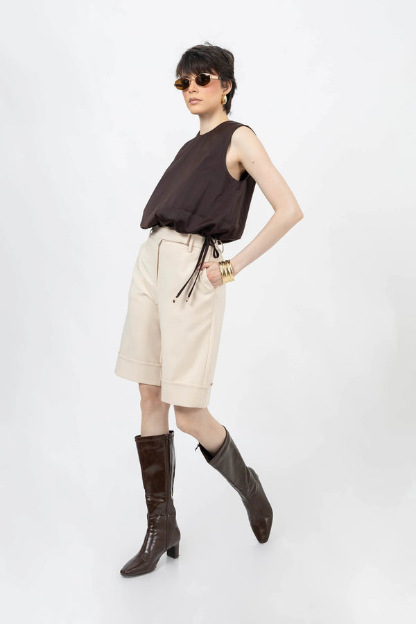 Bermuda - 731084 - BEI - Reina Diaz