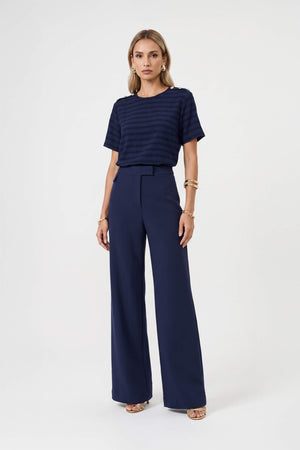 Bianca Shoulder-Button Short-Sleeve Blusa 554322 MOC/NAV/LAD/IVO - Reina Diaz