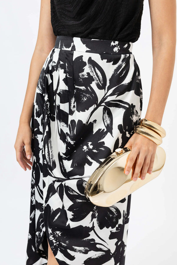 Falda - 541338 - NEG - Reina Diaz