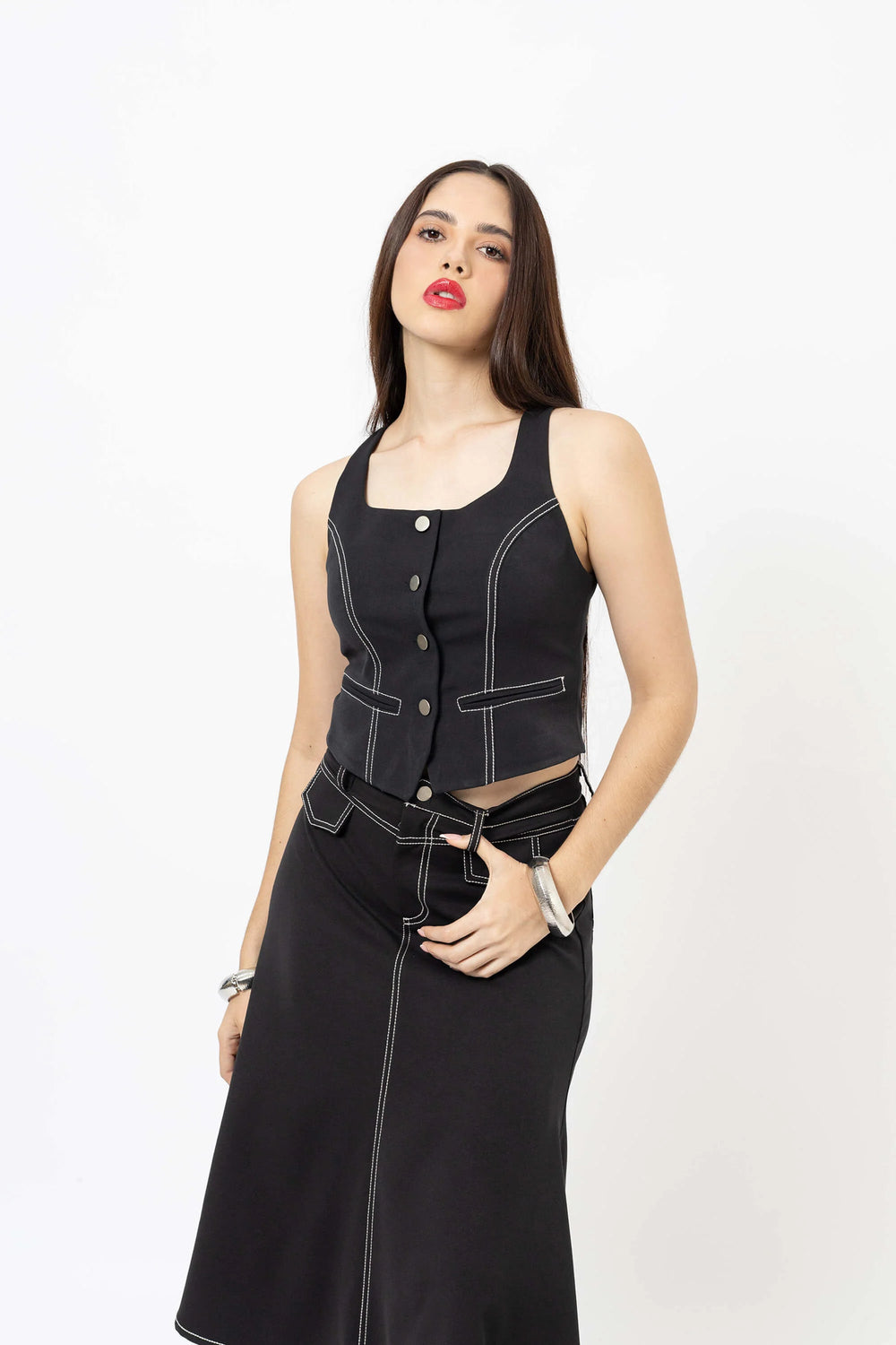 Falda - 740930 - NEG - Reina Diaz