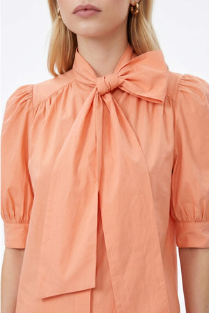 Federica Bow-Neck Gathered-Back Blusa 752943 - Reina Diaz