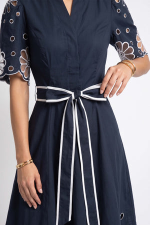 Isabella Embroidered Midi Vestido 526198 MAR - Reina Diaz