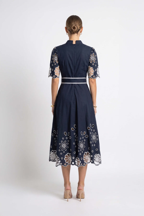Isabella Embroidered Midi Vestido 526198 MAR - Reina Diaz
