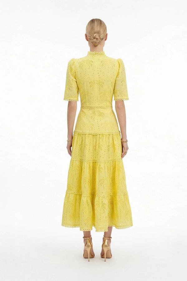 Juliana Eyelet Midi Vestido - Reina Diaz