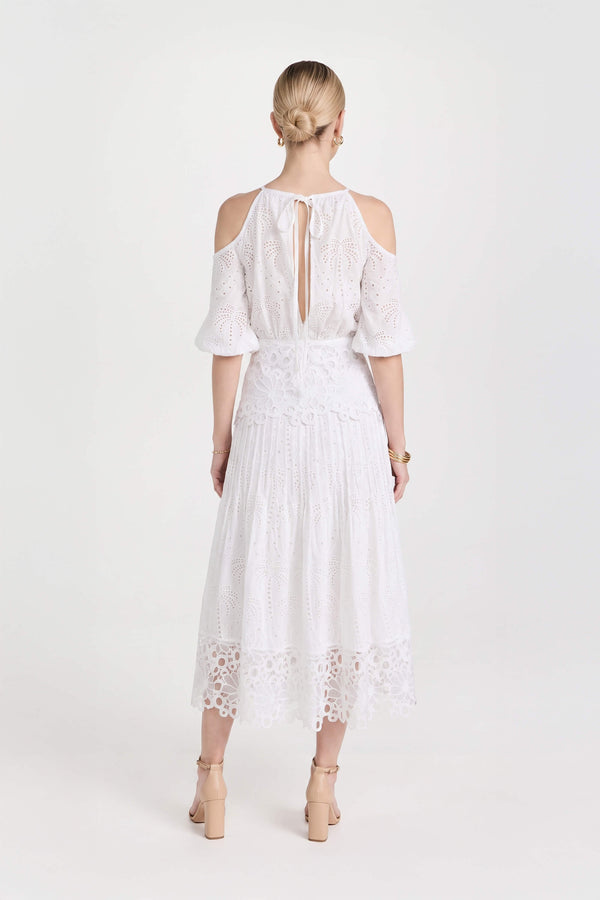 Julieta Cold-Shoulder Lace Blusa 752922 HUE - Reina Diaz