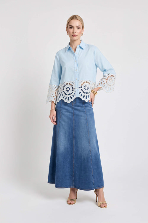 Julieta Eyelet Scalloped Shirt Blusa 753033 AZU - Reina Diaz