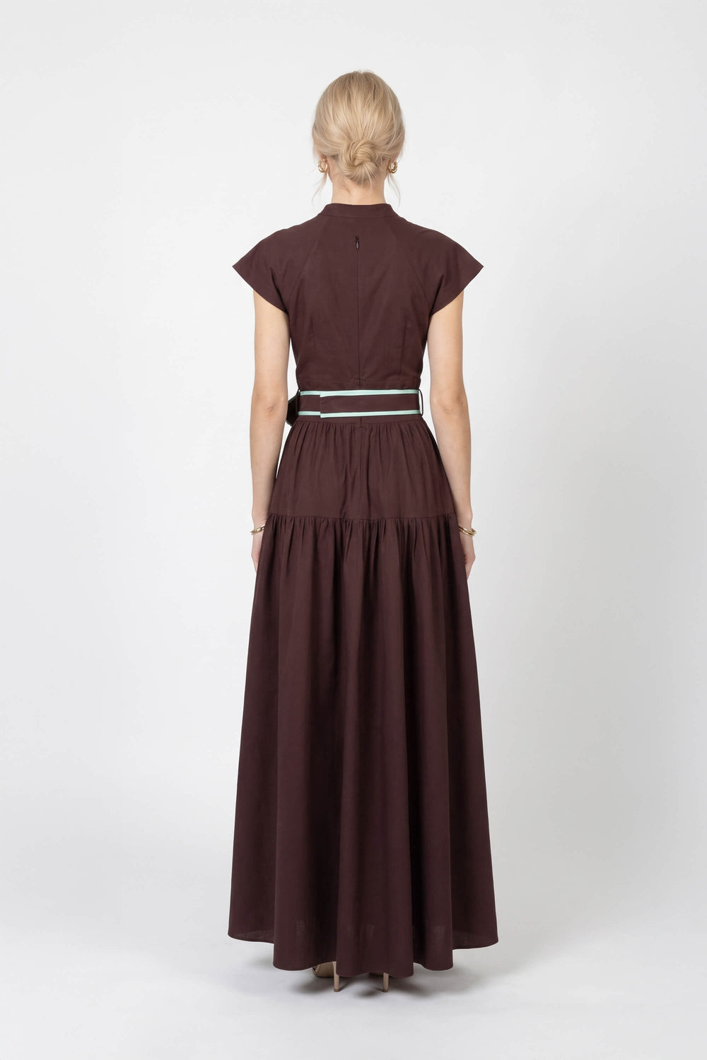 Julieta Floral Belt Tiered Midi Vestido 526302 CAF - Reina Diaz