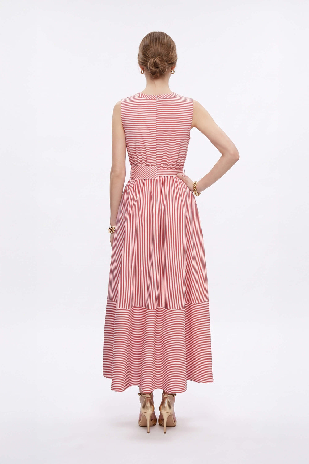 Luciana Striped Belted Maxi Vestido 723110 ROJ - Reina Diaz