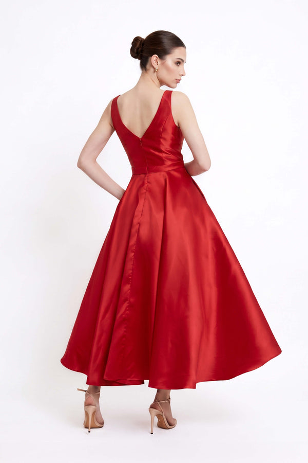 Martina Plunging V-Neck Midi Vestido 421095 ROJ - Reina Diaz