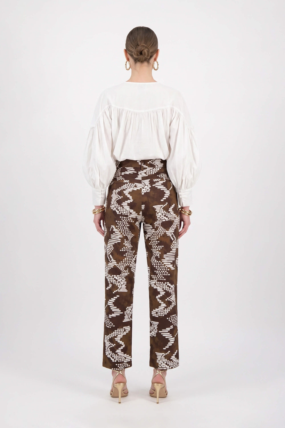 Mia Printed High-Waist Straight-Leg Pantalón 731130 CAF - Reina Diaz