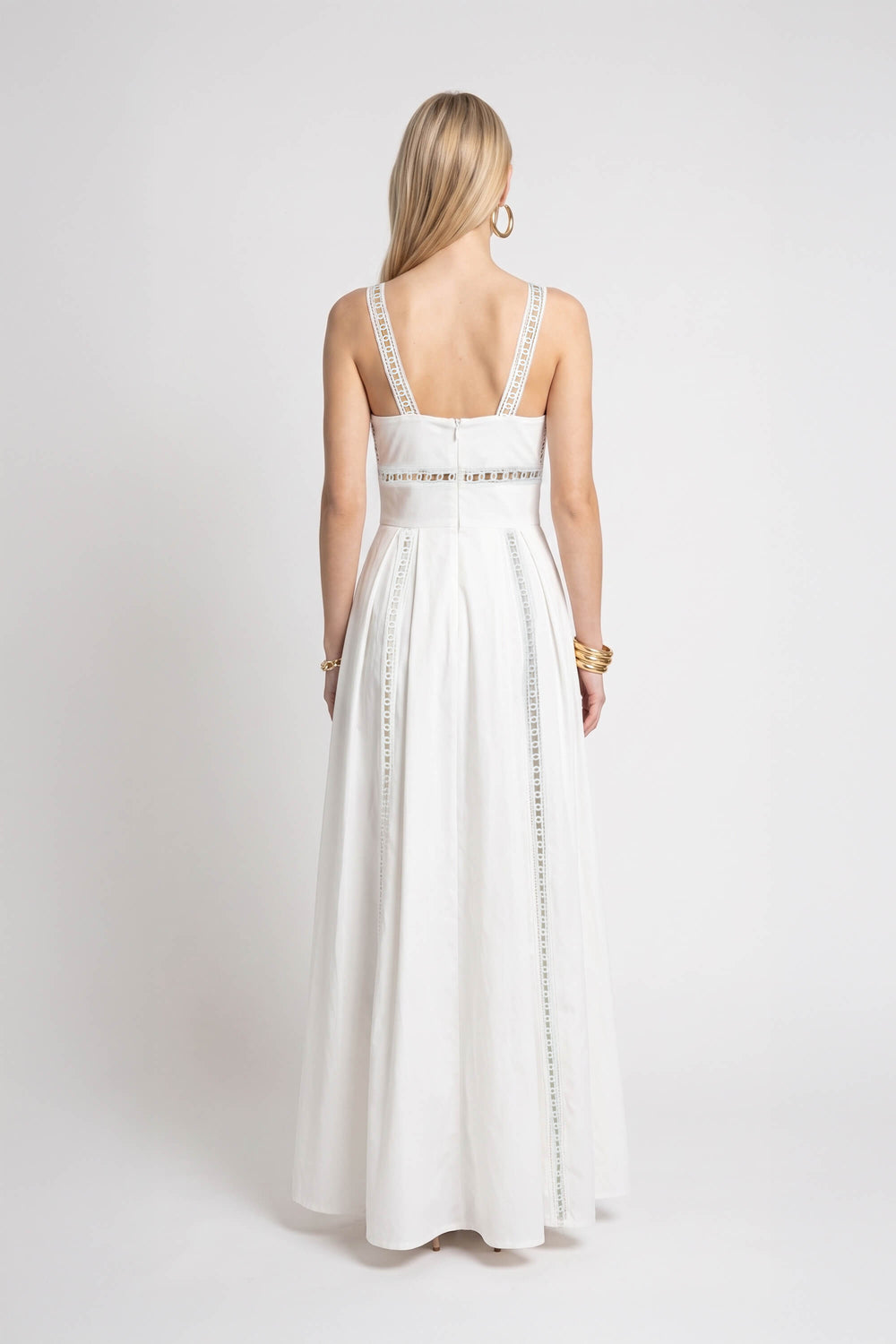 Mia V-Neck Eyelet Maxi Vestido 526281 HUE - Reina Diaz