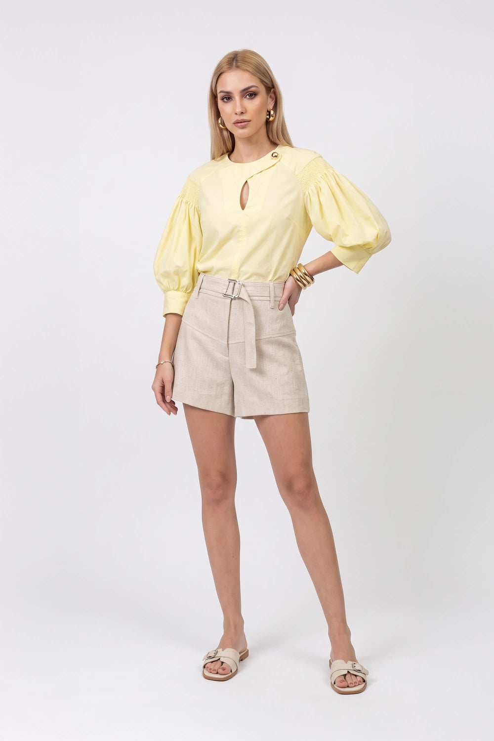 Nora Belted High-Waist Shorts 731152 BEI - Reina Diaz