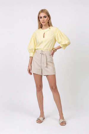 Nora Belted High-Waist Shorts 731152 BEI - Reina Diaz