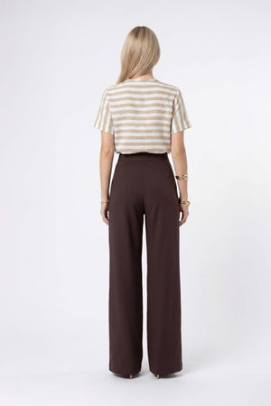 Nora Round-Neck Crew Blusa 554323 KAK - Reina Diaz