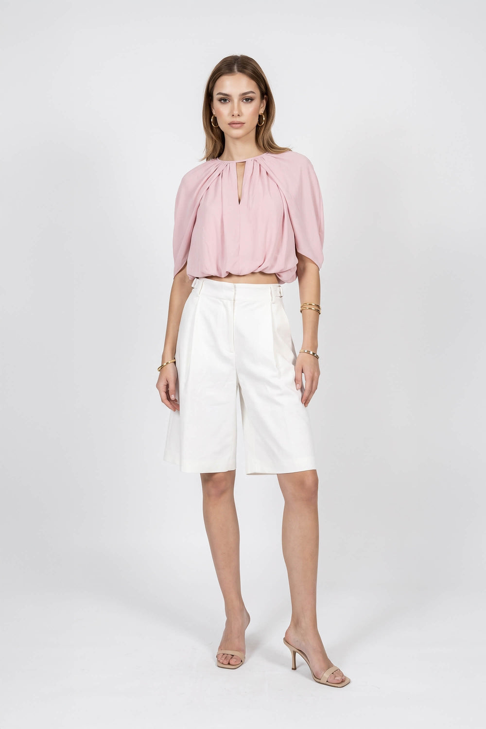 Olimpia High-Waist Pleated Bermudas (Solo Bermuda) 830047 HUE - Reina Diaz