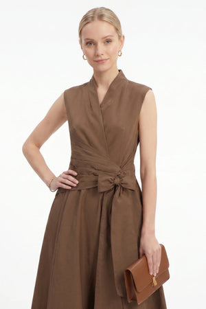 París Tech Sleeveless Midi Vestido - Reina Diaz