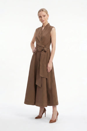 París Tech Sleeveless Midi Vestido - Reina Diaz