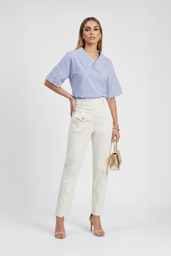 Sofia Collar-Detail Short-Sleeve Blusa - Reina Diaz